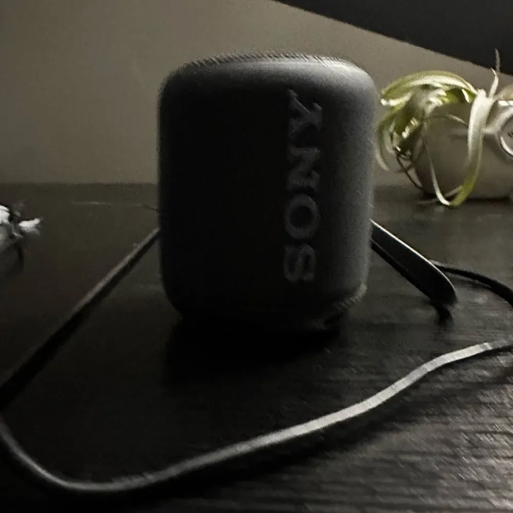 Sony SRS-XB10 Wireless Bluetooth speaker - Black
